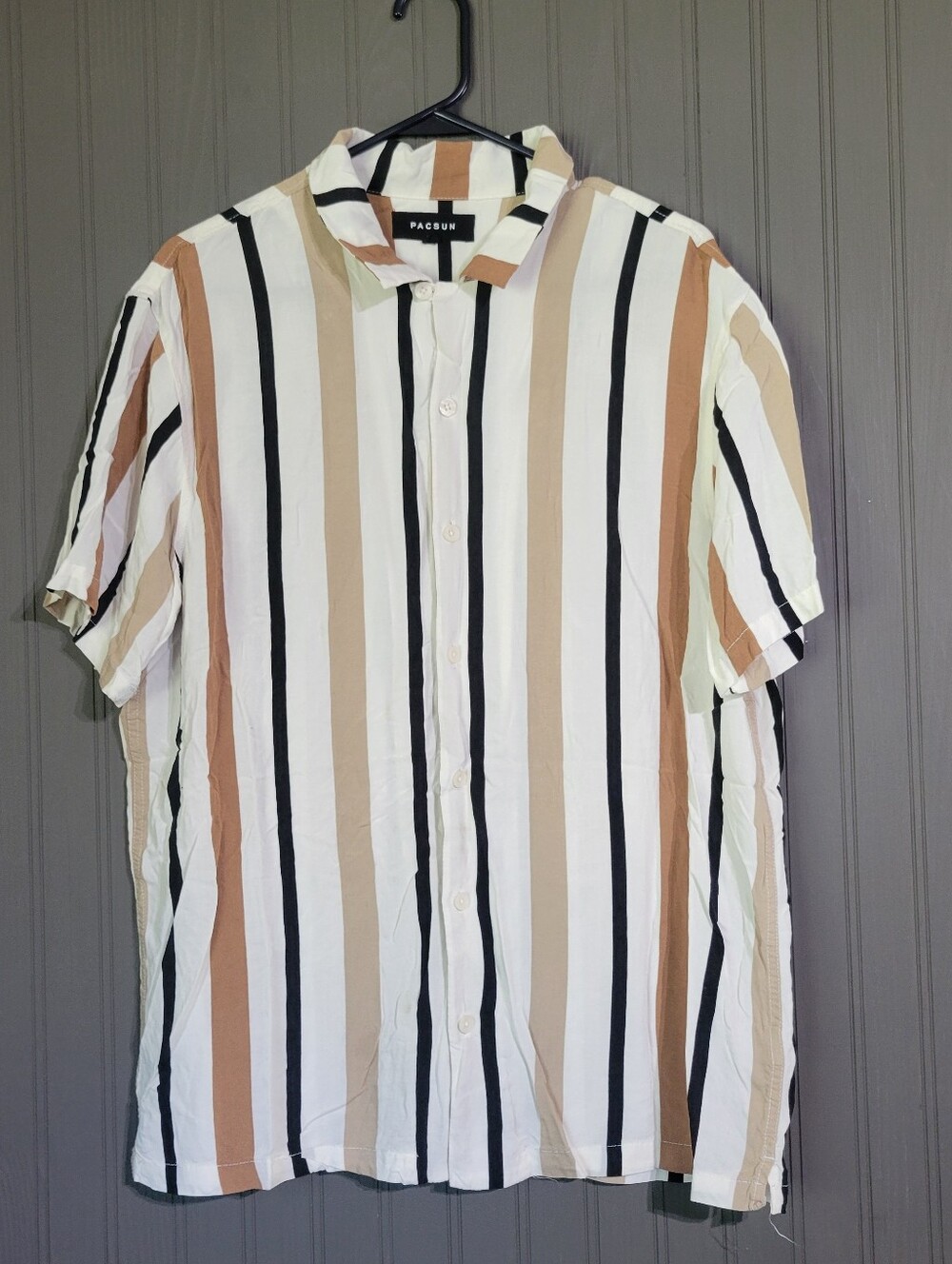PacSun Retro Short Sleeve Button Down Camp Shirt Rayon Striped Cream Men's Large